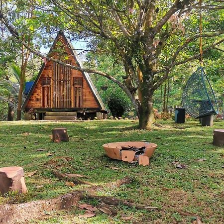 Hotel Isla Del Antono Cavinti Zewnętrze zdjęcie